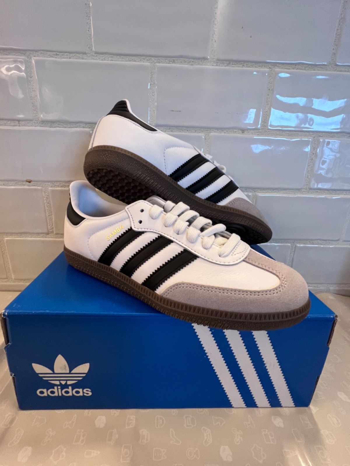 adidas samba OG クラウドホワイト 白 新品 22cm〜25cm アディダス サンバ originals レディーススニーカー メンズ スニーカー B75806 - メルカリ