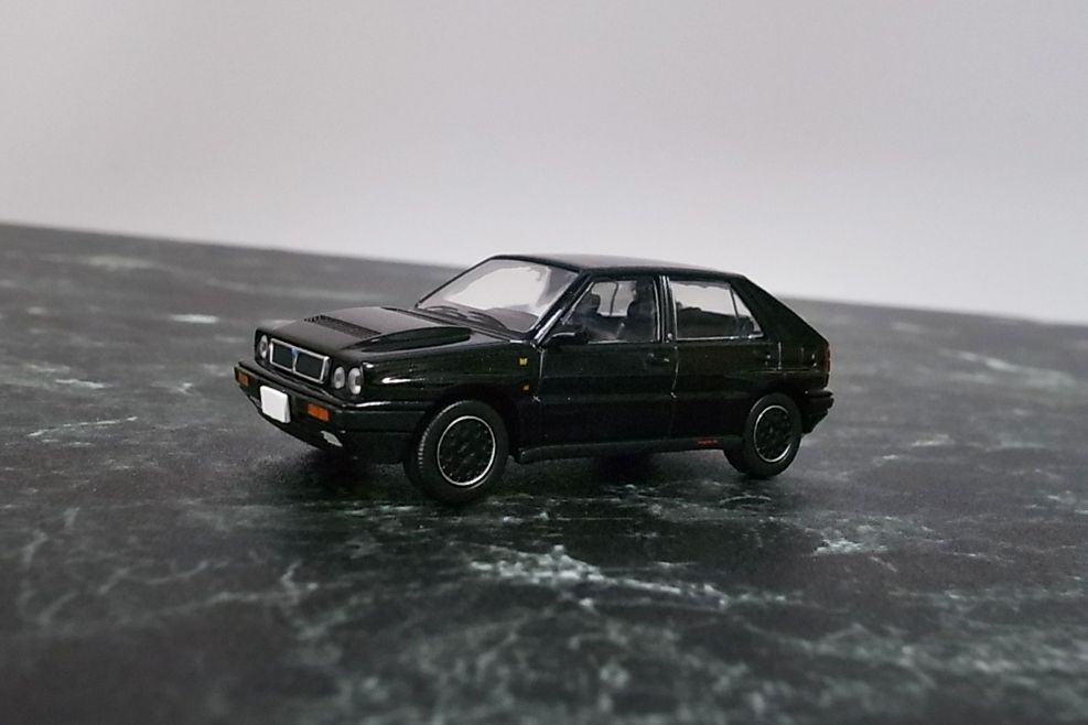 トミカリミテッドヴィンテージNEO LV-N130b ランチア デルタHF トミカリミテッドヴィンテージNEO LV-N130b ランチア デルタHF