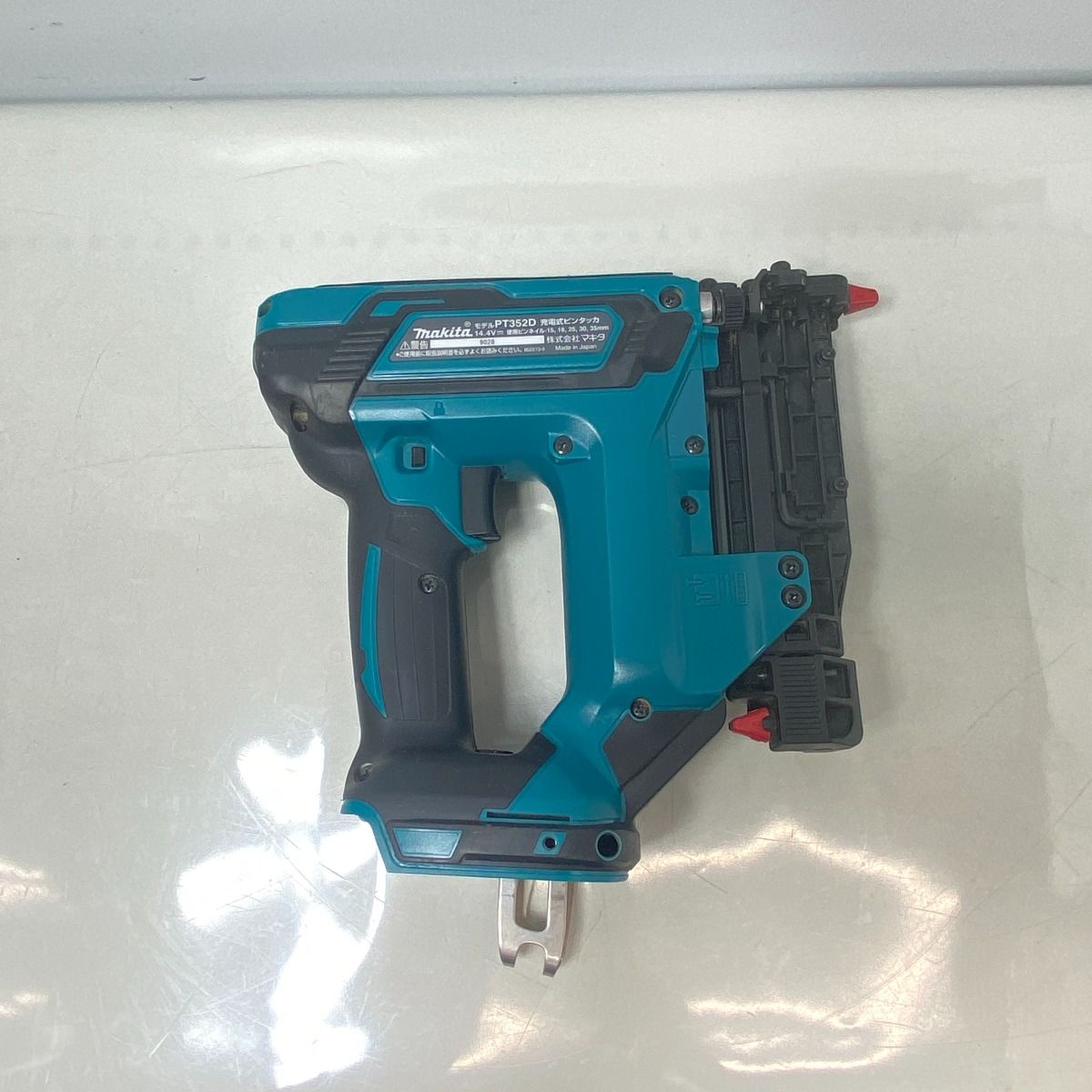 マキタ 充電式ピンタッカ14.4V PT352D マキタ 充電式ピンタッカ14.4V PT352D