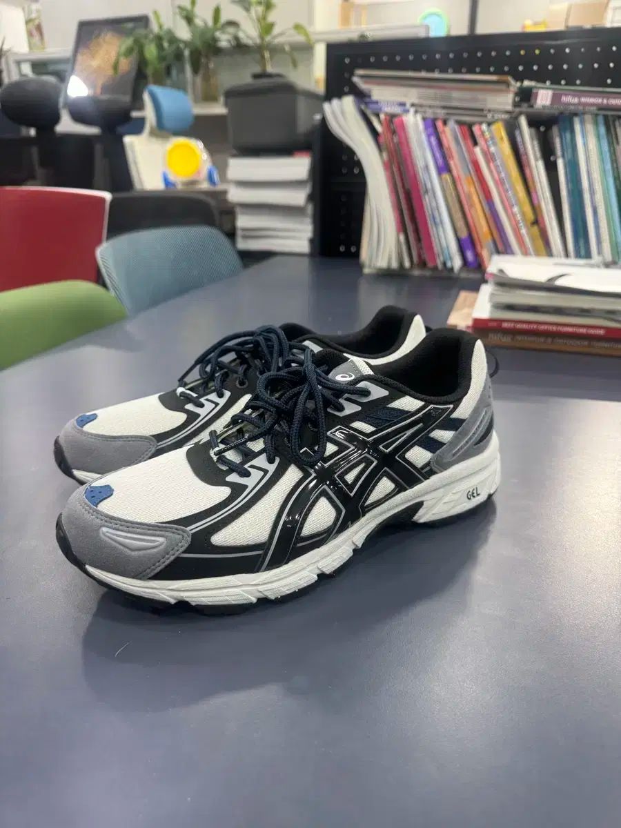 asics アシックス ゲルベンチャー6 SPS グレイシア グレー 270サイズ