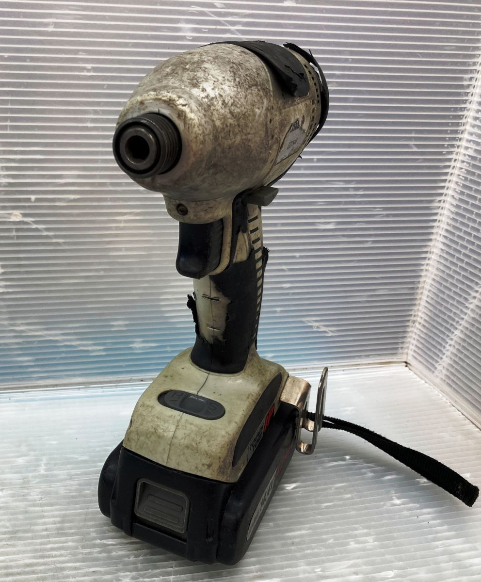 現状品 Panasonic EZ7544LS2S インパクトドライバ 充電器 14.4Vバッテリー×2 ケース付き HRDEVELOPMENT_JP