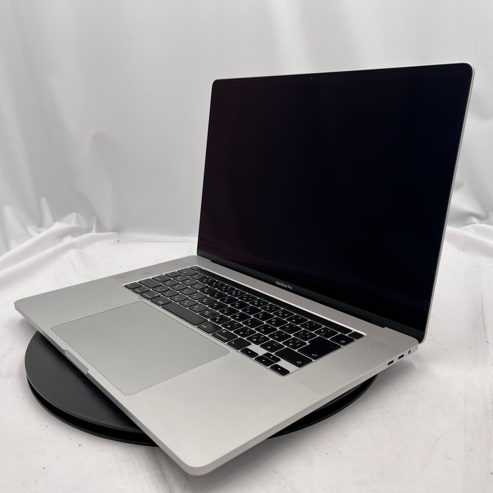 16インチ ノートパソコン