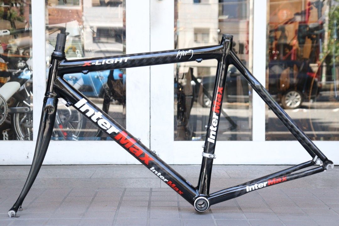 インターマックス X-LIGHT フルカーボンフレーム 525mm（C-T） インターマックス X-LIGHT フルモデルチェンジを果たした高性能
