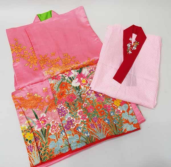 七歳 女児 着物と長襦袢セット 仕立て上がり ピンク地 刺繍入り
