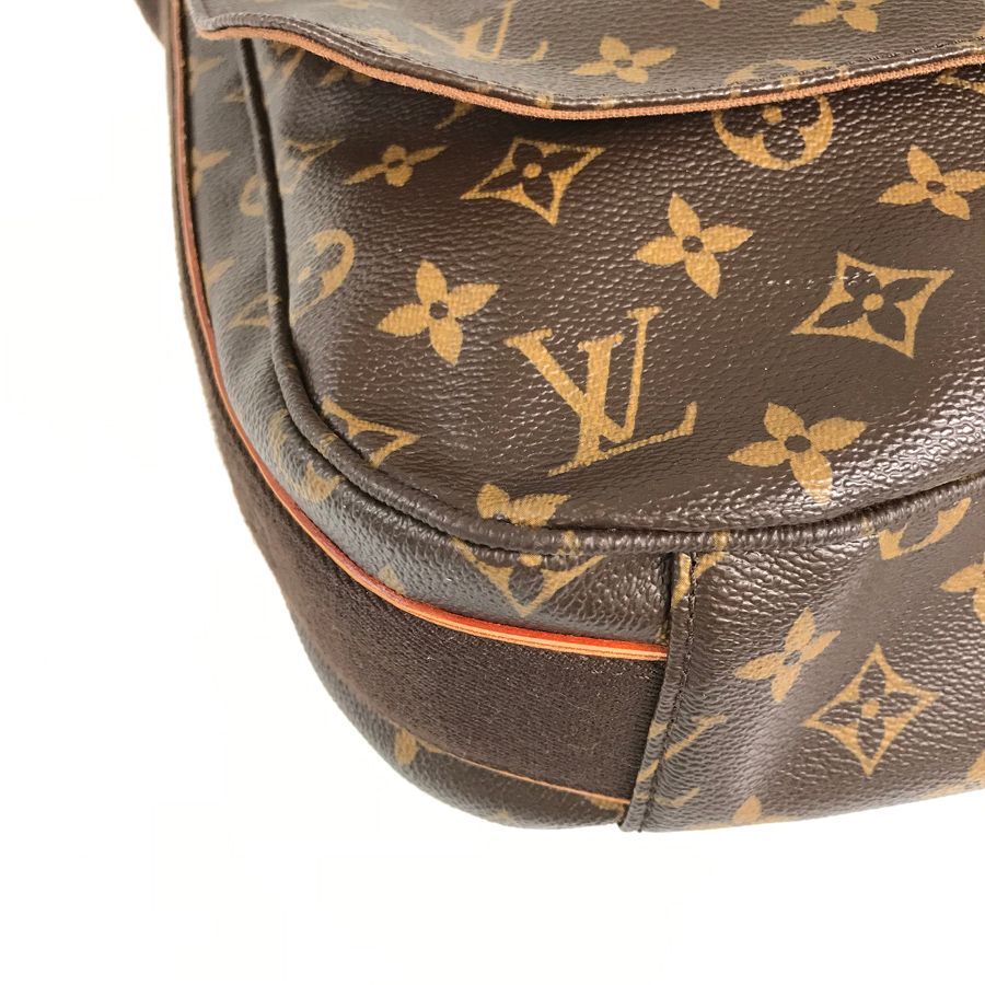 ルイ・ヴィトン LOUIS VUITTON モノグラム メッセンジャーMMボブール