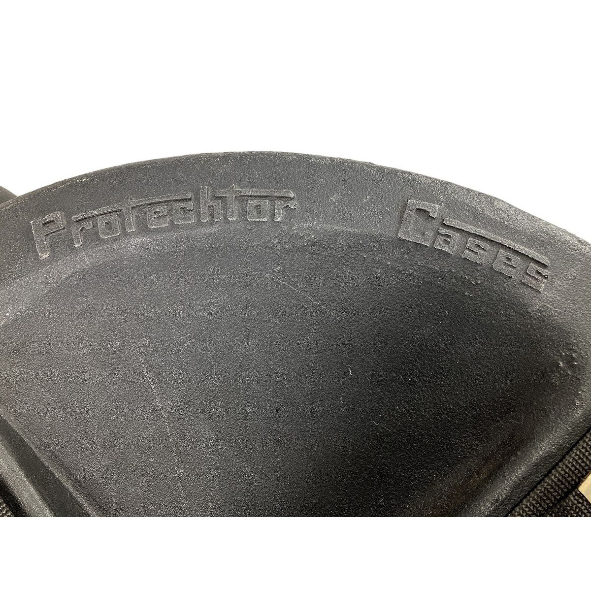 Cases プロテクターケース