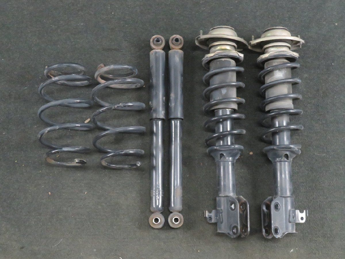 ◇　MC22S ワゴンR 純正ストラット、リアサス、ショック　◇ MC21S MC22S ワゴンR RR 純正 サスペンション ストラット リアショック
