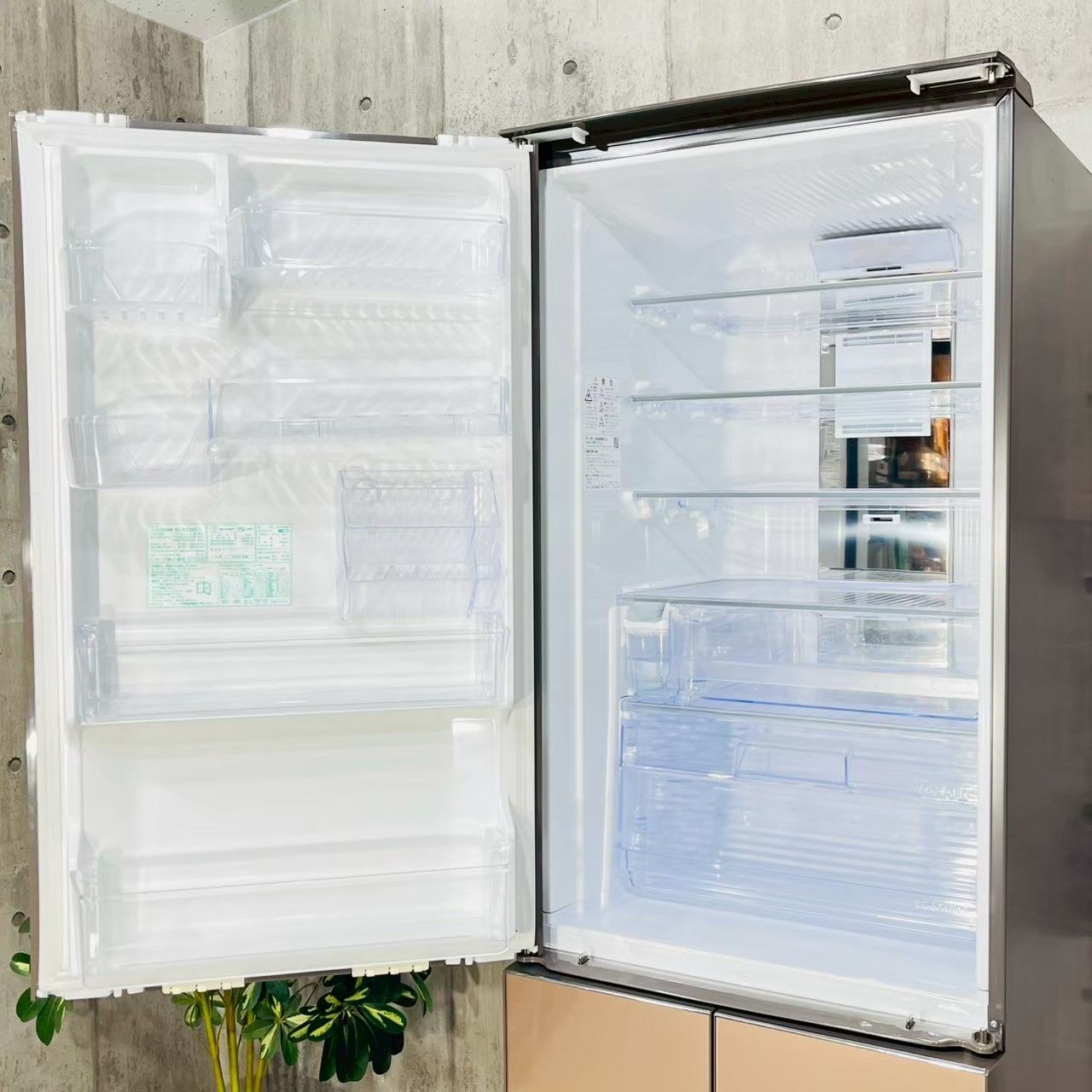 4ドア冷蔵庫 415L