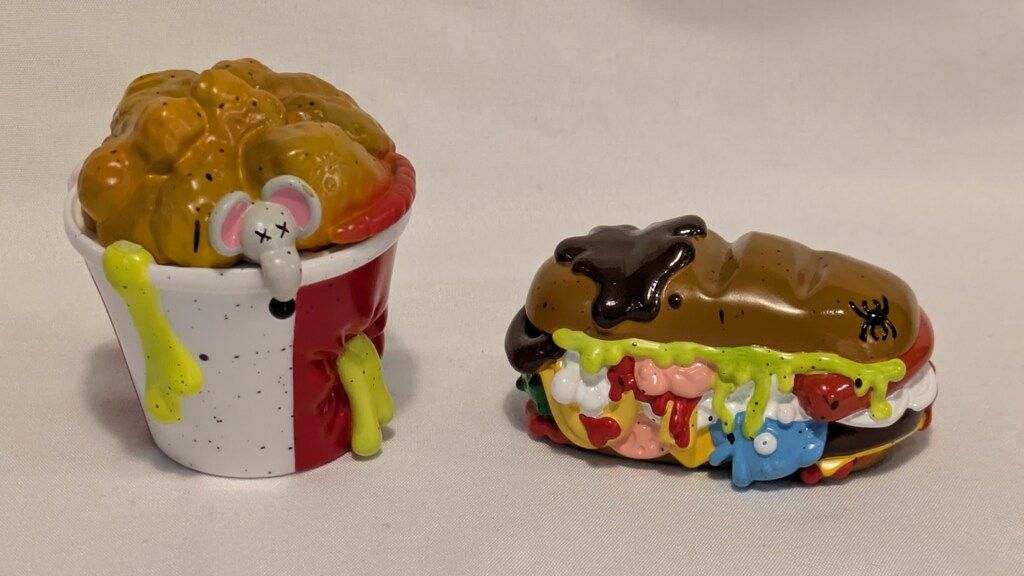 UNBOX INDUSTRIES ahhratfarts Fast Food Frank! クリア成型 - メルカリ