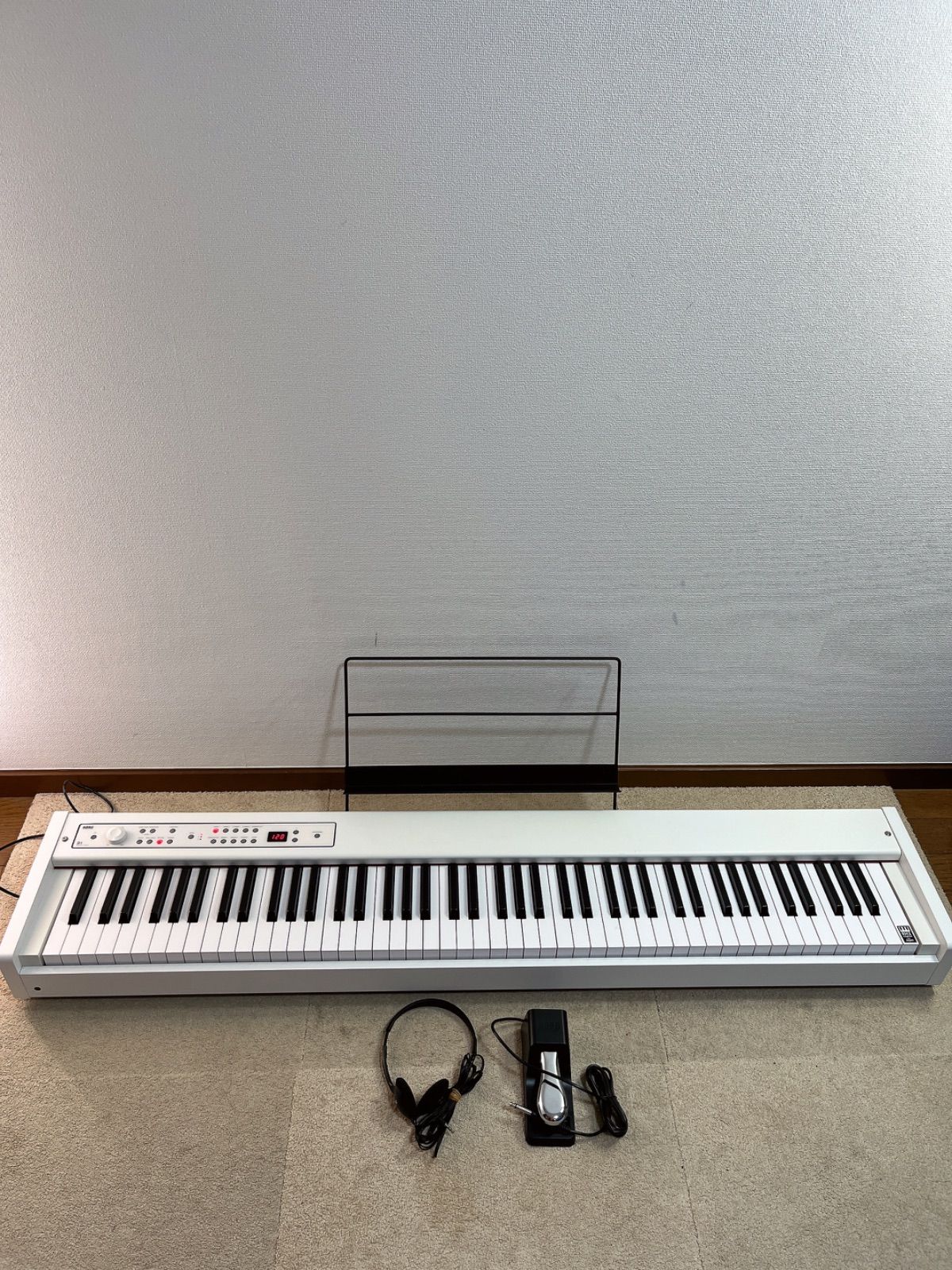 直接引き取り限定### 都内一部自社配送可 KORG D1 コルグ 電子ピアノ ホワイト - メルカリ