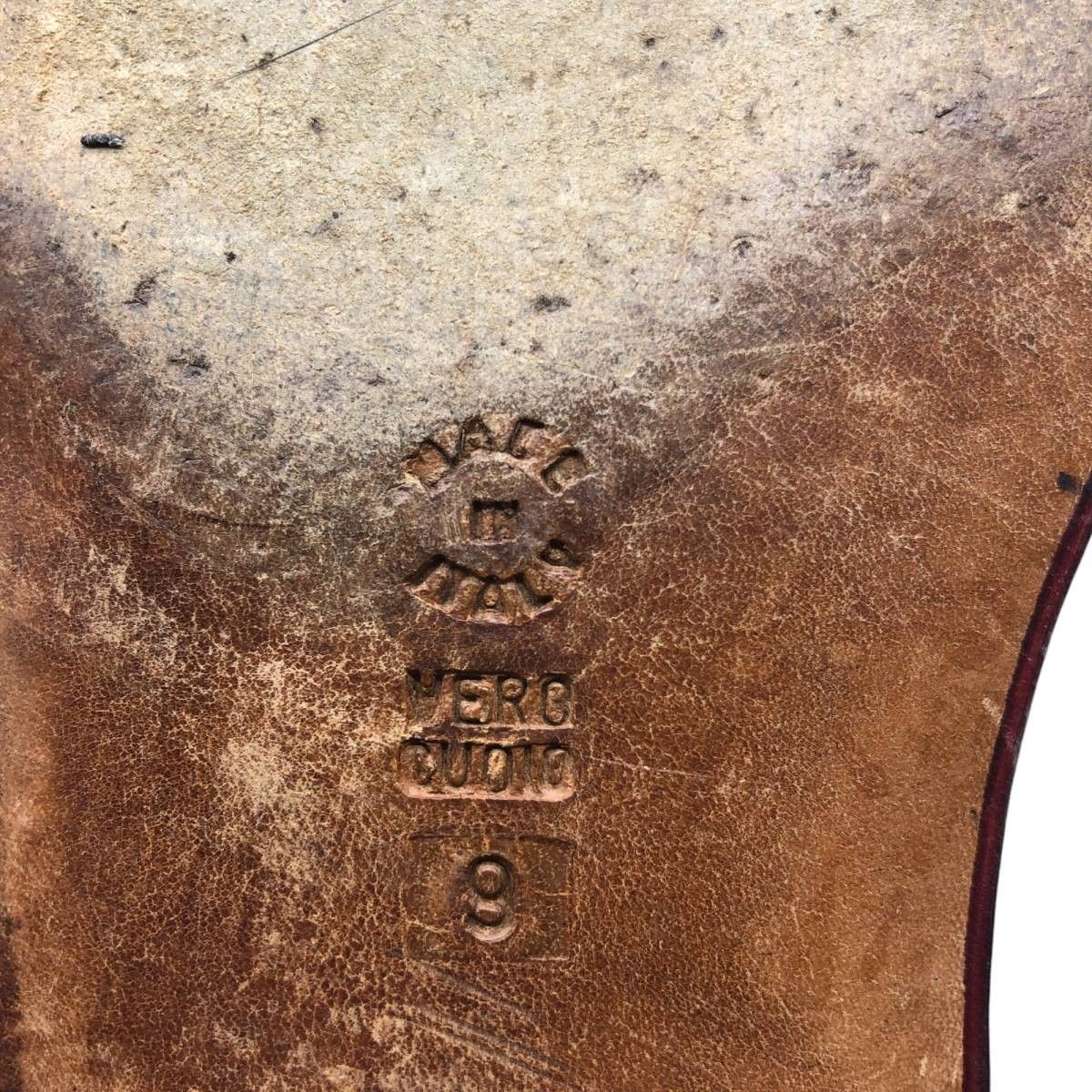 ストレートチップシューズ