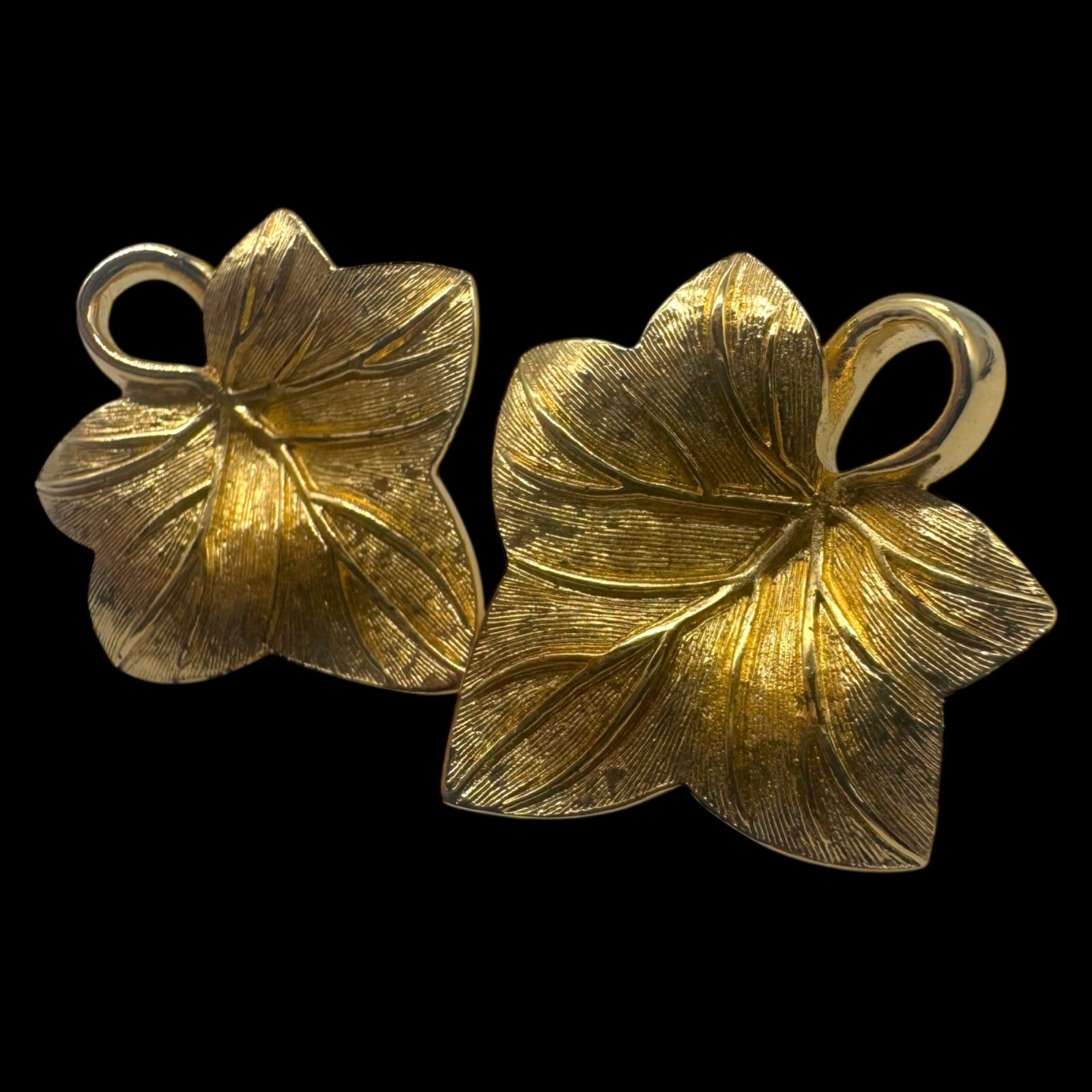 Christian Dior クリスチャンディオール ゴールド ピアス リーフ モチーフ ヴィンテージ ジュエリー SIROKUMA-CORPORATION_COM