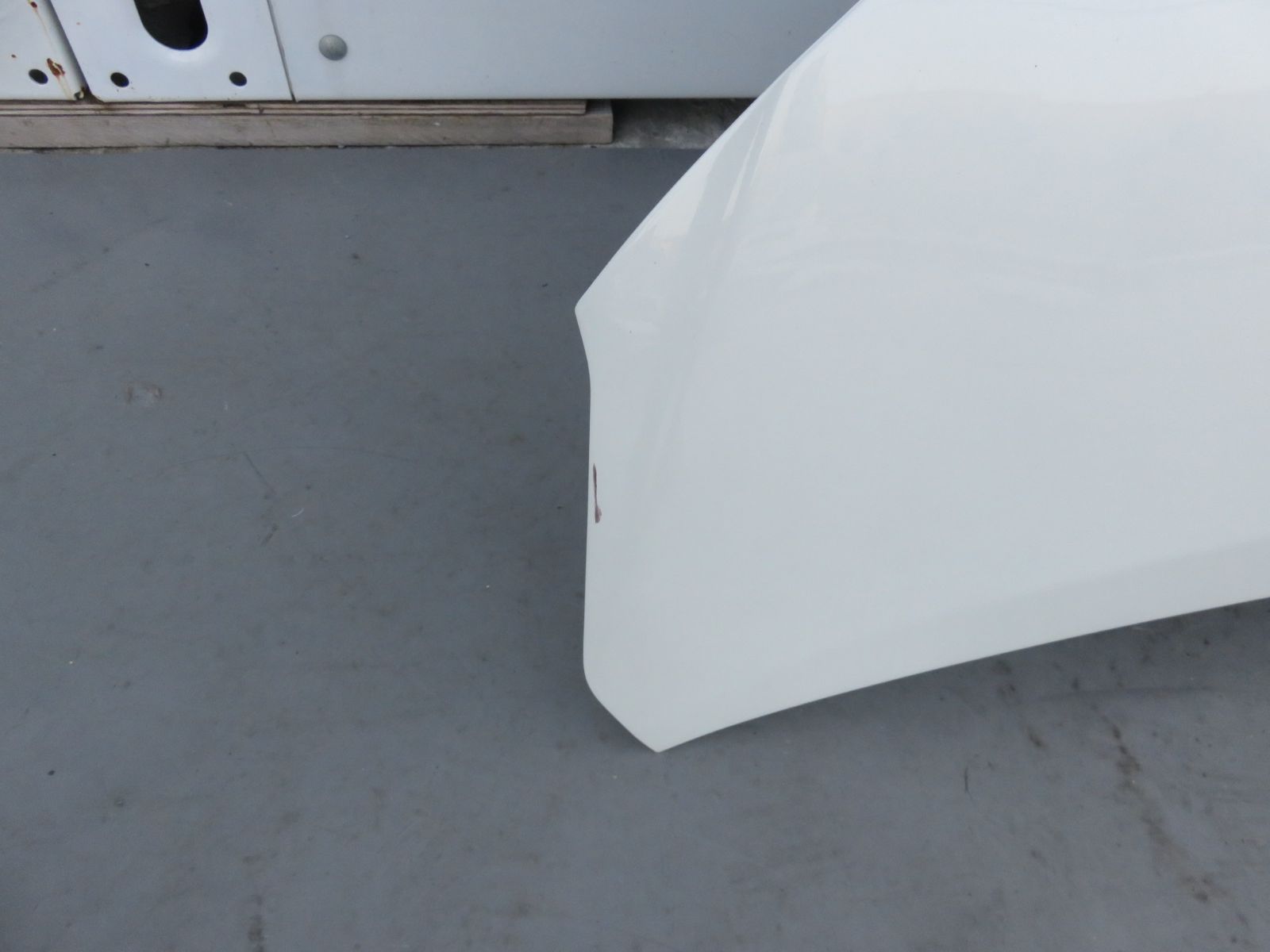 フードパネル 白070