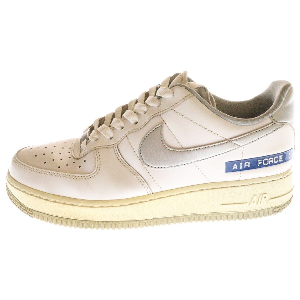NIKE (ナイキ) AIR FORCE 1 07 LV8 DC5209-100 エアフォースワン