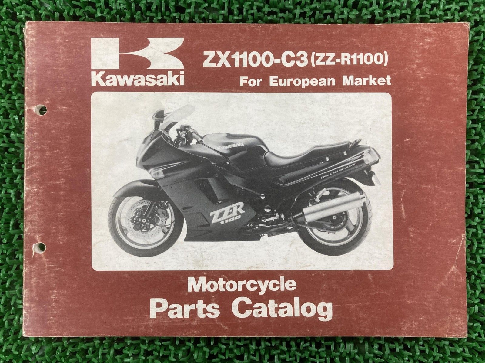 ZZ-R1100 パーツリスト 英語版 カワサキ 正規 中古 バイク 整備書 ZX1100-C3 ZXT10C-024001～ ir 車検 パーツカタログ 整備書 Sn バイク ZZ-R1100 パーツリスト 英語版 カワサキ 正規 バイク 整備書
