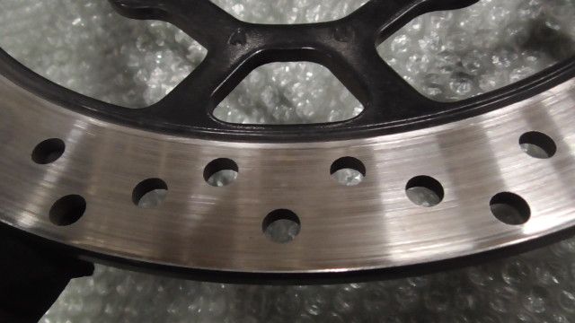 ジグサー250 ED22Y-101xxx の フロント ディスクローター 1759972880