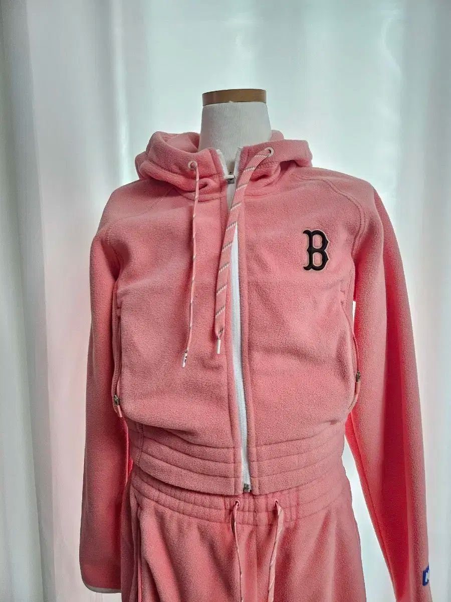 MLB ピンク フリース クロップド セットアップ XS