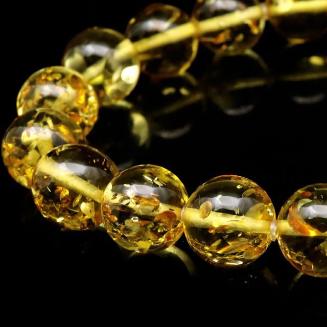 【琥珀/最強品質】希少グリーンアンバー＊約9.5mm＊　天然石ブレスレット 琥珀/最強品質】希少グリーンアンバー＊約9.5mm＊ 天然石ブレスレット