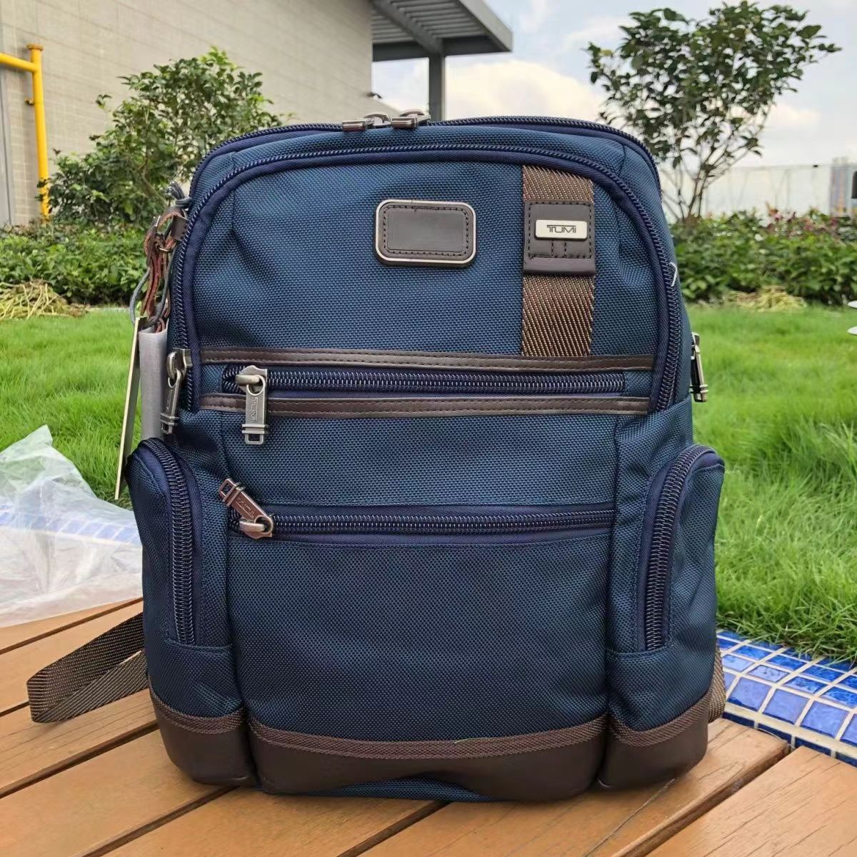 TUMI ALPHA BRAVO ノックス バックパックTUMI ALPHA BRAVO ノックス 