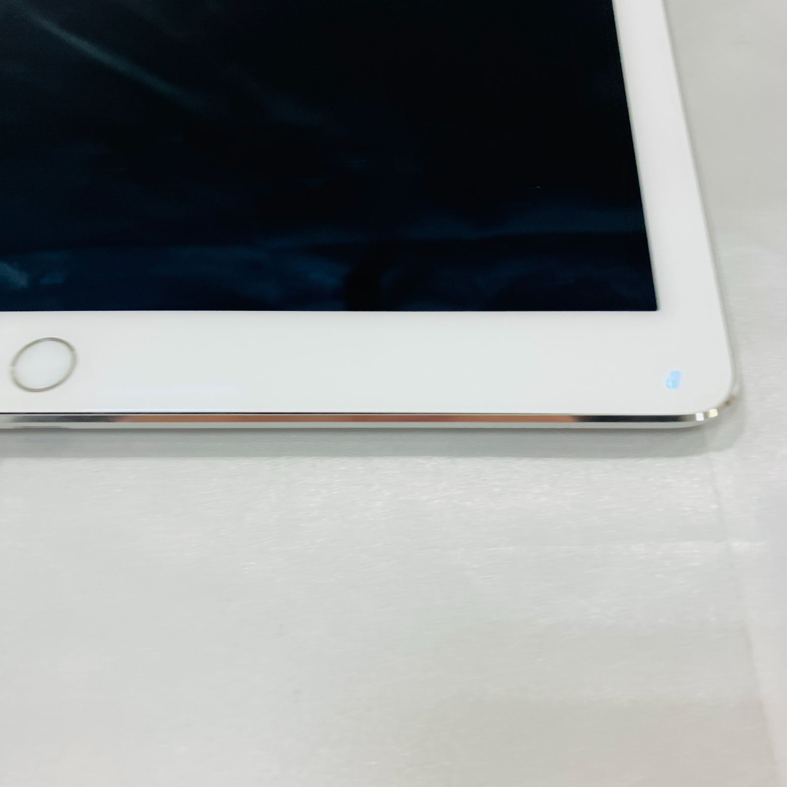 Wi-Fiモデル Apple