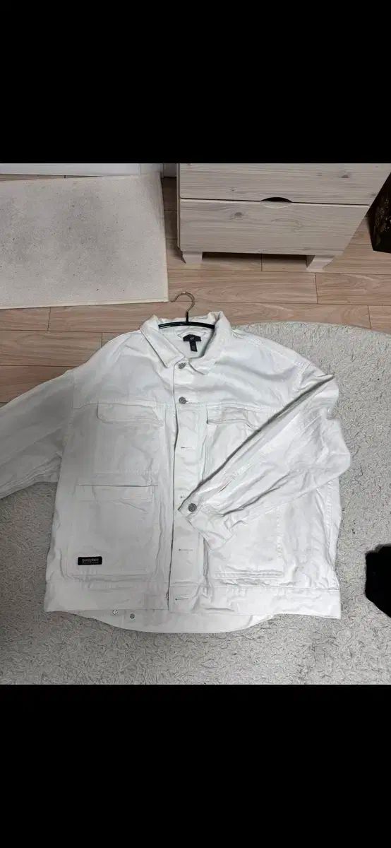 hnm h ＆ m エシェネム 白 ジャケット トラッカー xl 100 ユニセックス