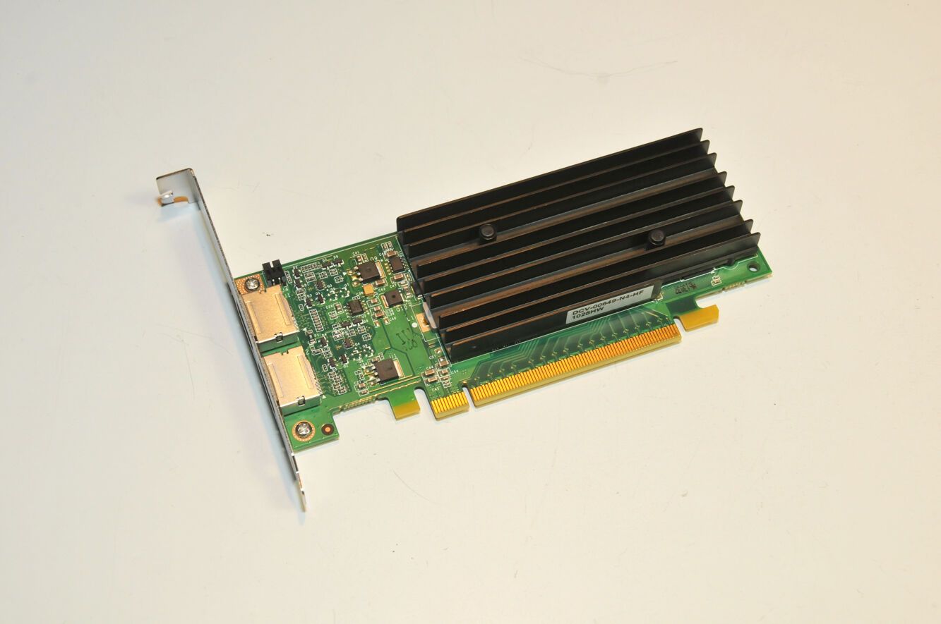 Dell / NVIDIA Quadro NVS 295 256MB GDDR3 SDRAM グラフィックス アダプター Dell P/N X175K