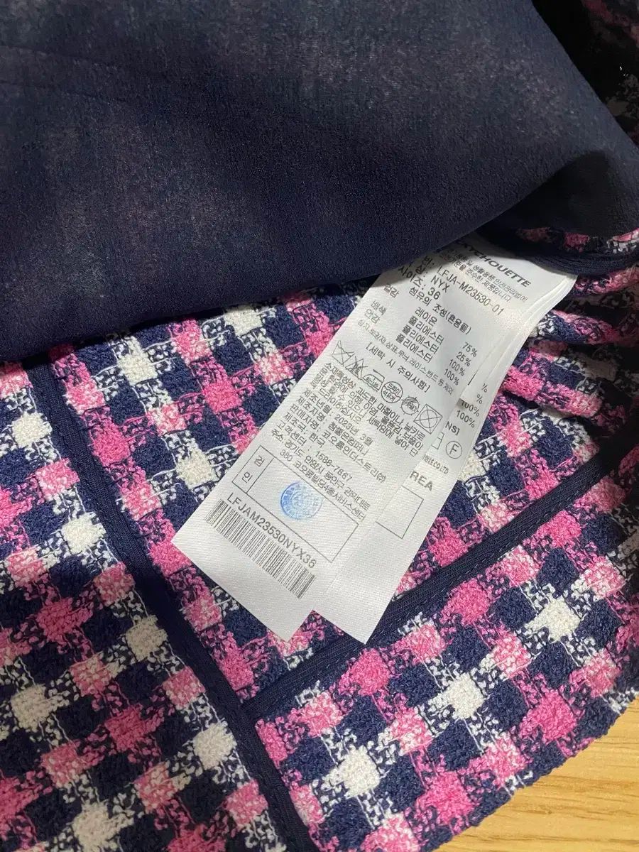 【極美品】2025年 ソブ パワーショルダージャケット ダブスタ 金ボタン M 極美品】2025年 ソブ パワーショルダージャケット ダブスタ 金