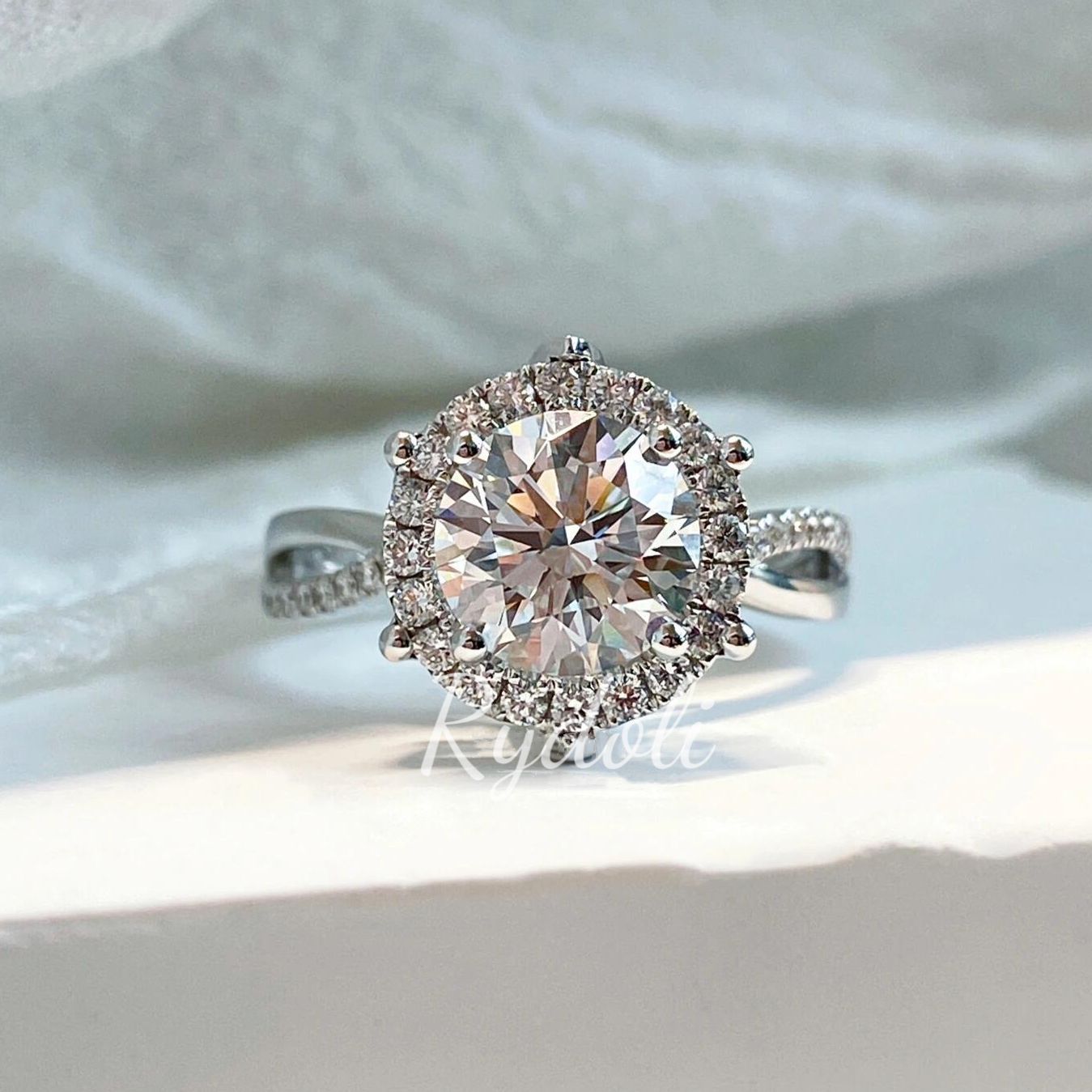 PT950 2.5ct オーダーメイドリング ラボグロウンダイヤモンド