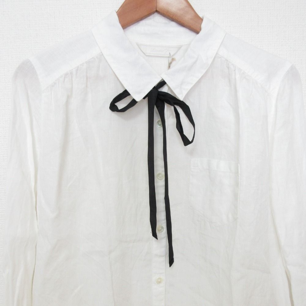 リゼッタ、高級リネン　ホワイト 半袖シャツ ボタン付き リゼッタ、高級リネン ホワイト 半袖シャツ ボタン付き リゼッタ、高級