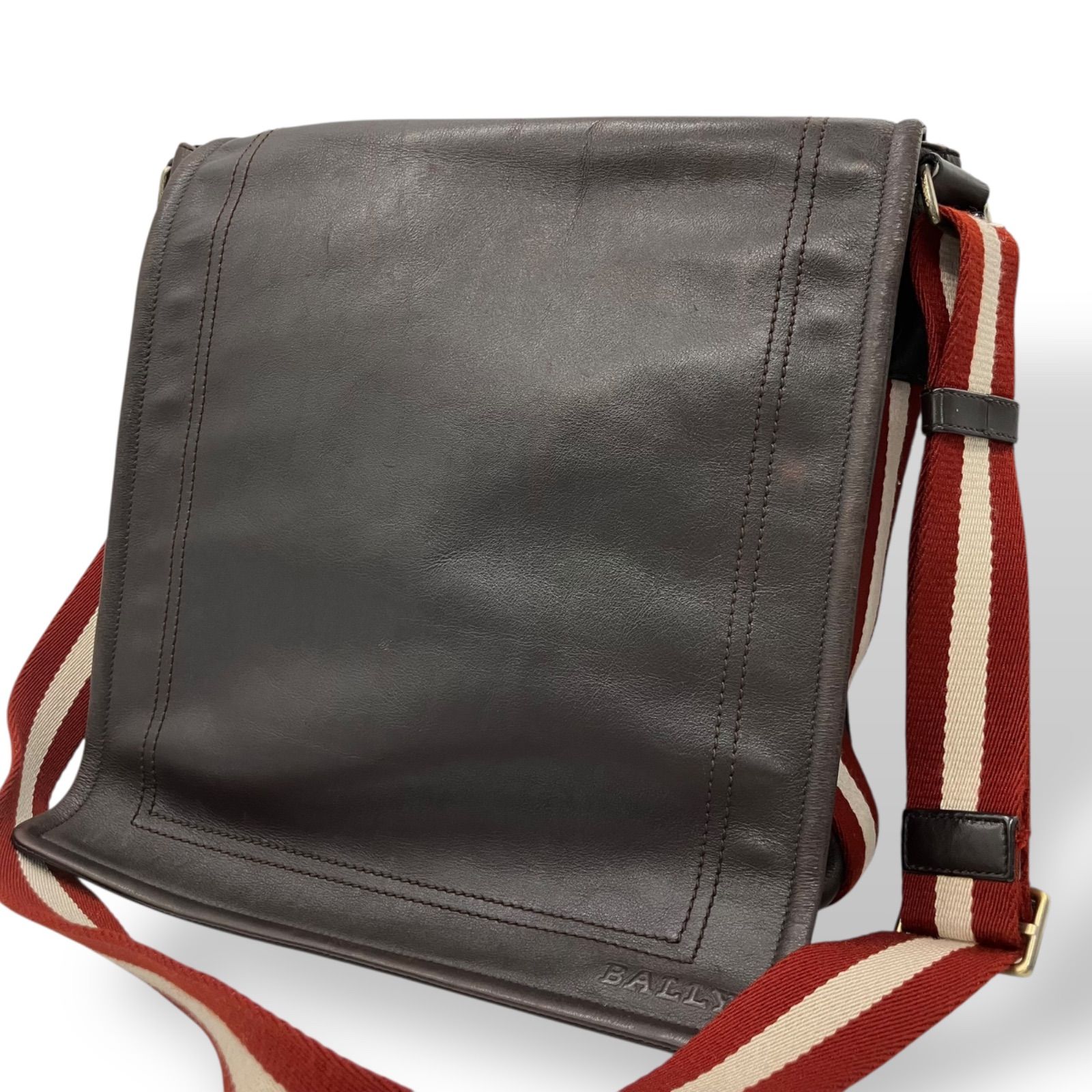 BALLY トレスポ メッセンジャーバッグ ダークブラウン レッド 1408 BALLY トレスポ メッセンジャーバッグ ダークブラウン レッド