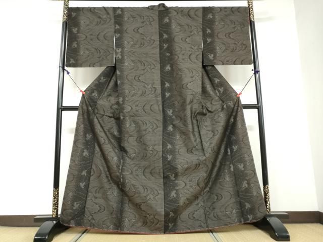 平和屋着物●本場大島紬　舞蝶文　やまと誂製　正絹　逸品　未使用　DAAW5115ud 平和屋着物○本場大島紬 舞蝶文 やまと誂製 正絹 逸品 未使用