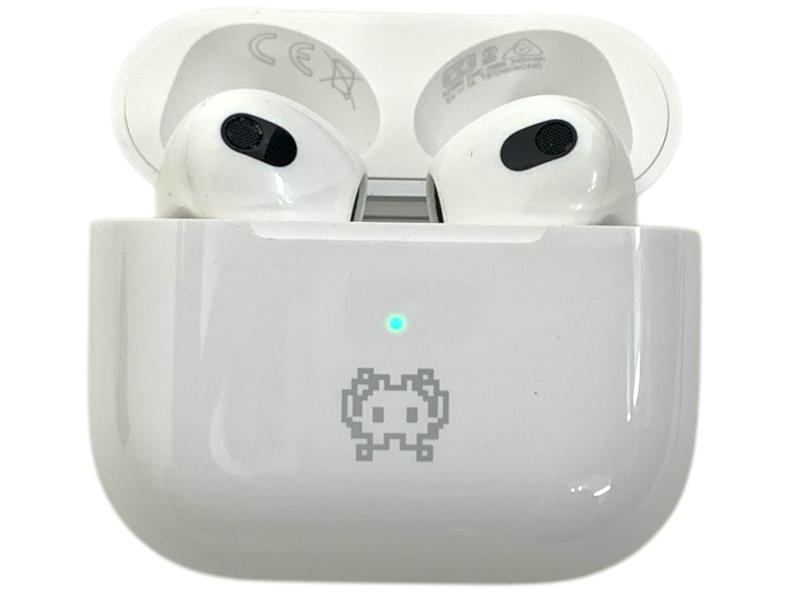 Apple (アップル) AirPods 第3世代 ワイヤレス イヤホン ドット Apple (アップル) AirPods 第3世代 ワイヤレス イヤホン ドット