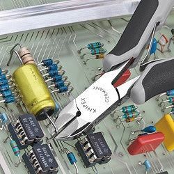 クニペックス KNIPEX