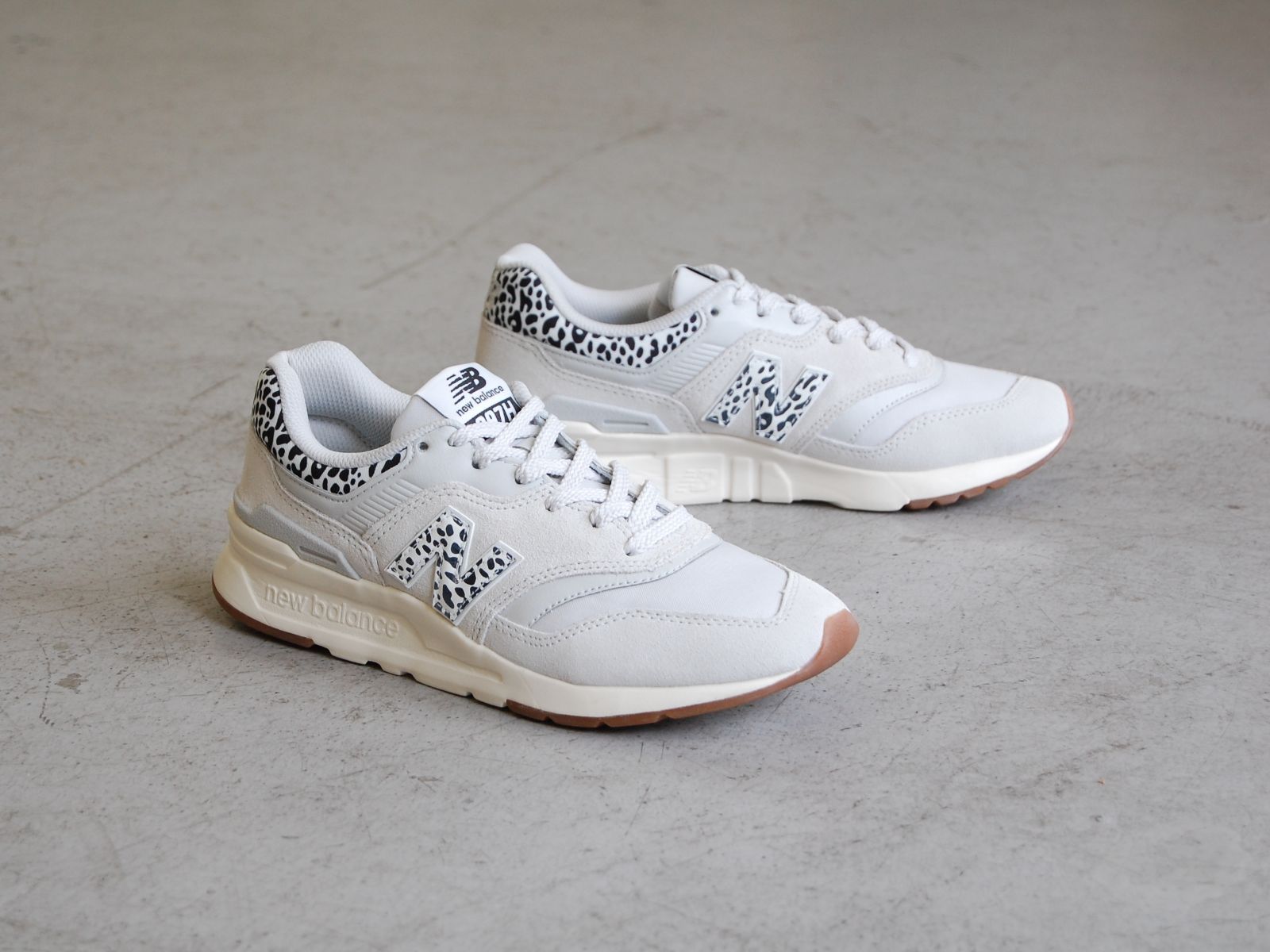 NEW BALANCE CW997H Grey Matter/White ニューバランス 997H グレー 灰 ホワイト アニマル ANIMAL  レオパード LEOPARD アメリカ ウィメンズ レディース USA 海外 - メルカリ