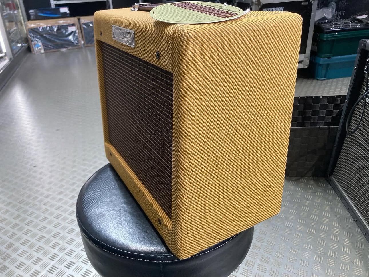 Fender 57 CUSTOM CHAMP WWW_OLIVIERBERNSTEIN_COM