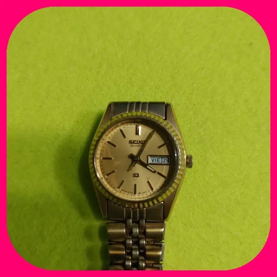SEIKO セイコー 女性用ゴールドウォッチ