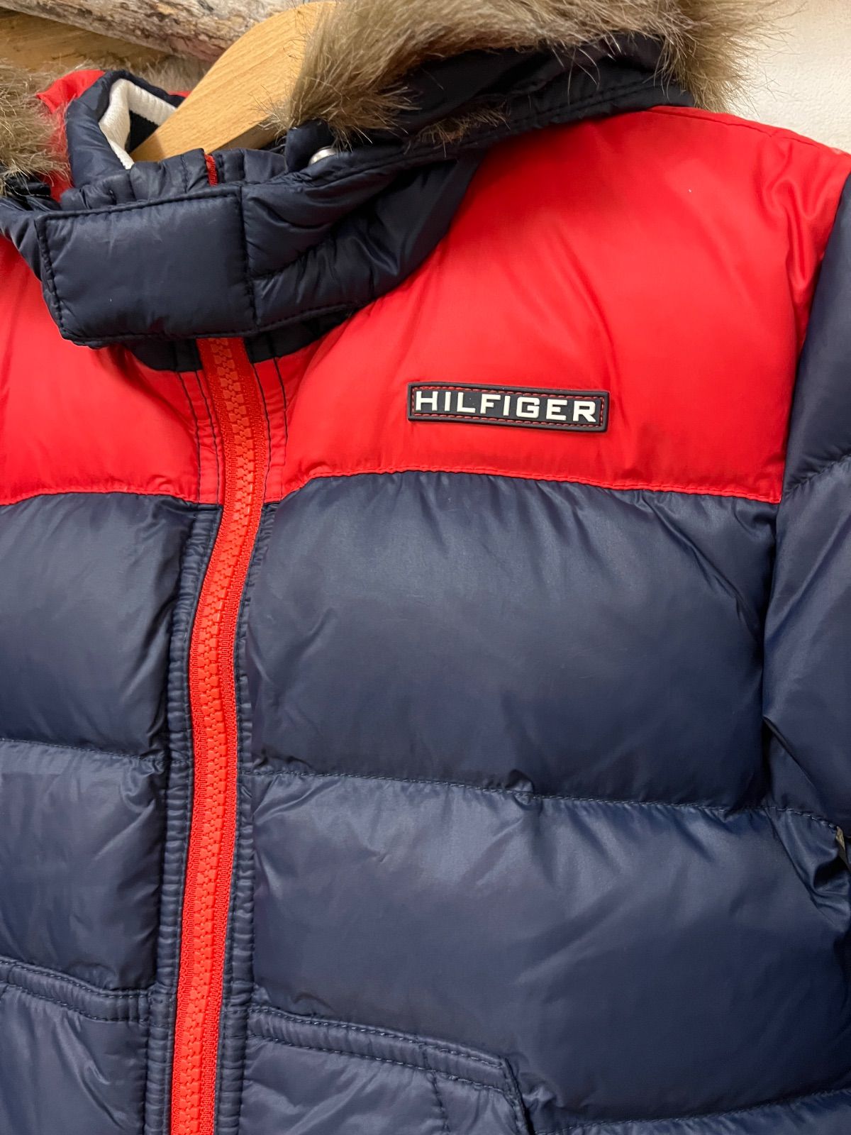 124 子供服 ブランド トミーヒルフィガー アウター ダウン60％ 105㎝ TOMMY HILFIGER おしゃれ スキー スノボー