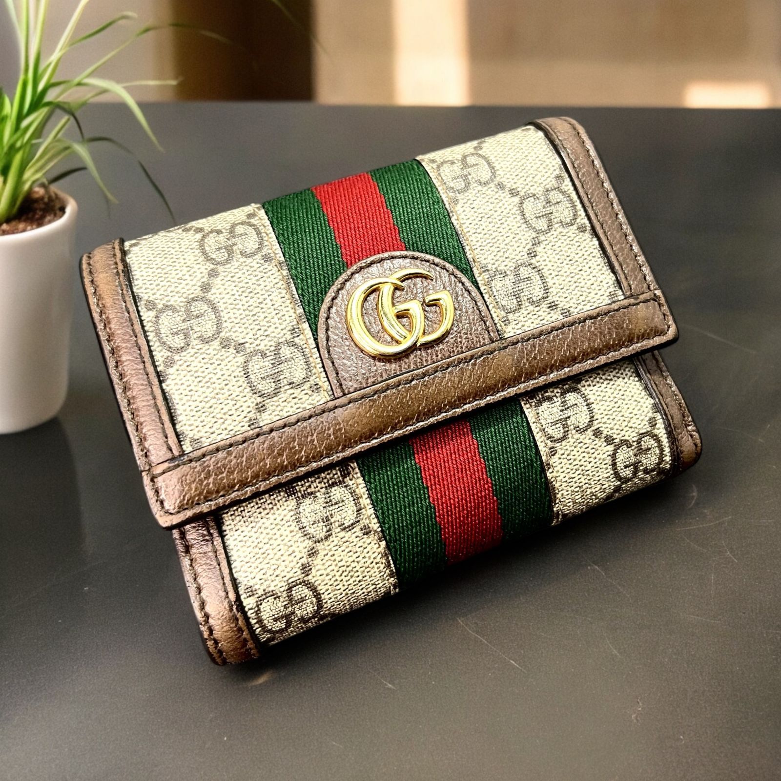 GUCCI／グッチ 625703 GGスプリーム オフディア シェリー