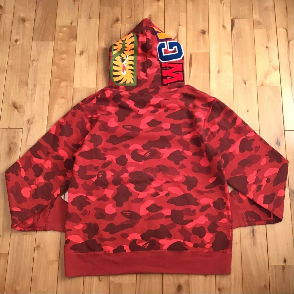 ☆XL☆ Red camo プルオーバー シャーク パーカー a bathing ape BAPE