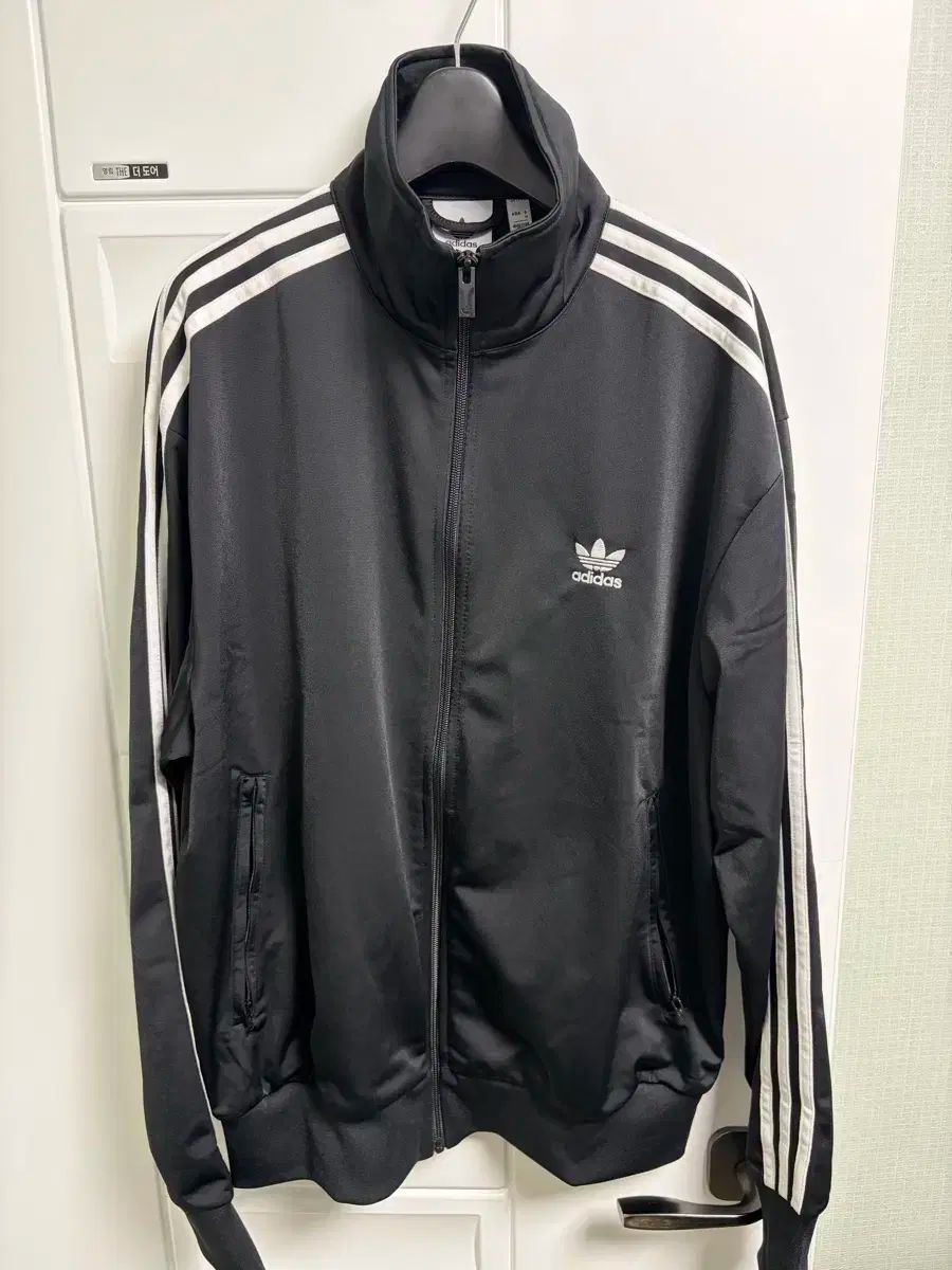 L adidas アディダス ファイヤーバード トラックトップス IJ7058 黒
