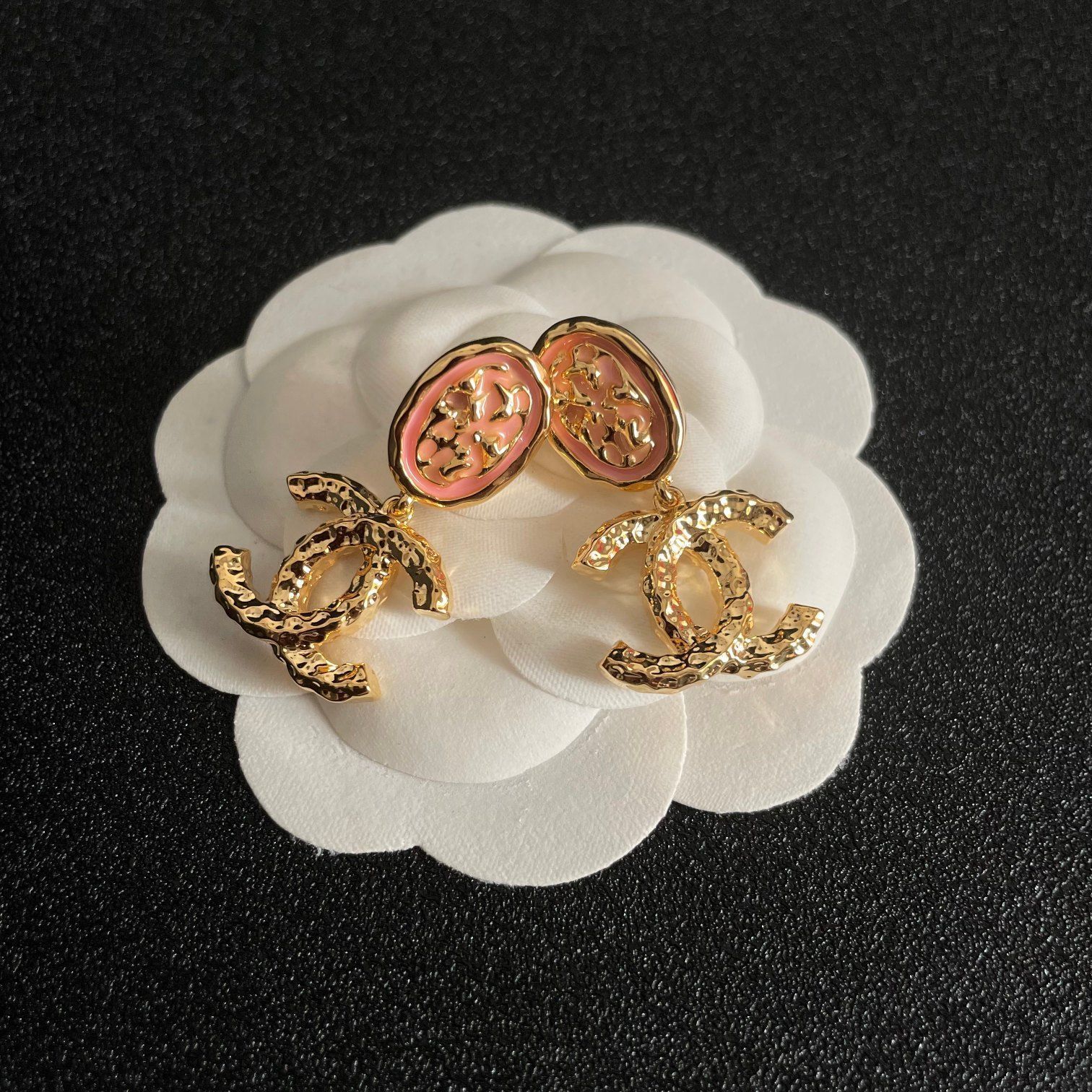 CHANEL ピアス レア シャネル ピアス CCマーク 偽物 メタル A88429 Y02003 Z2800 2色