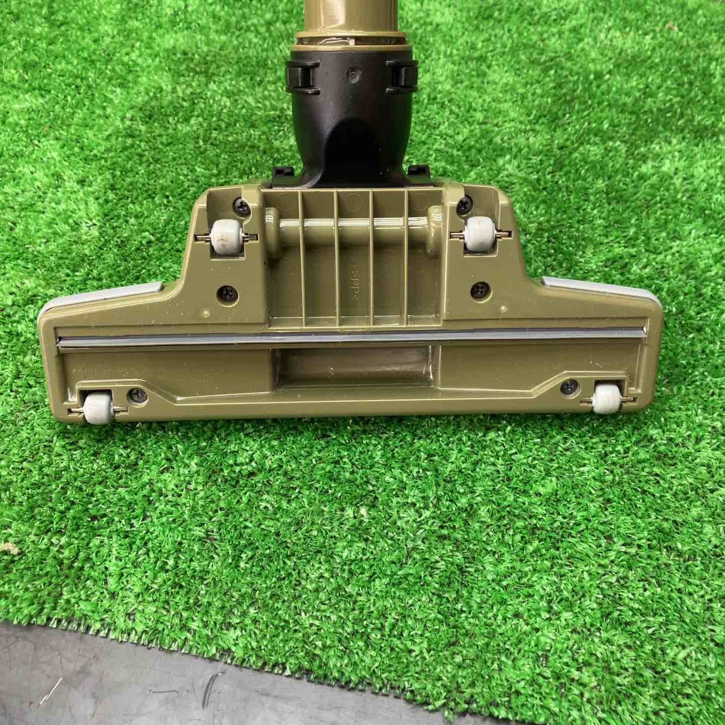 makita コードレスクリーナー