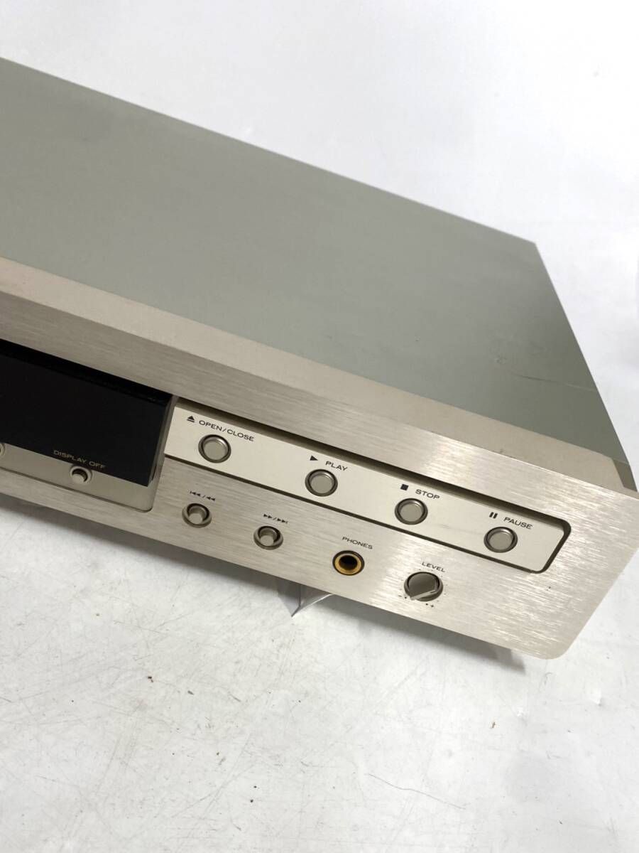 CDデッキ