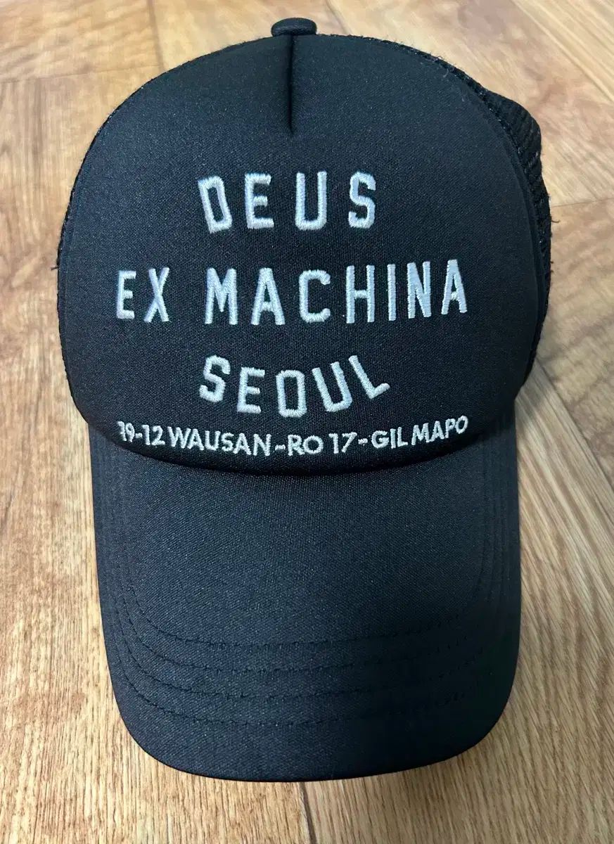 【雷市場（ポンジャン）商品韓国直送】DEUS EX MACHINA(デウスエクスマキナ) ソウル メッシュトラッカー キャップ