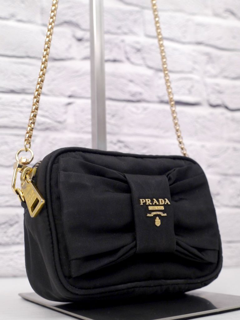 美品◇PRADA プラダ ビッグリボンデザイン クロスボディ チェーンストラップ ミニ ショルダー バッグ ポーチ 黒x金◇ リボンが可愛らしい♪ -  メルカリ