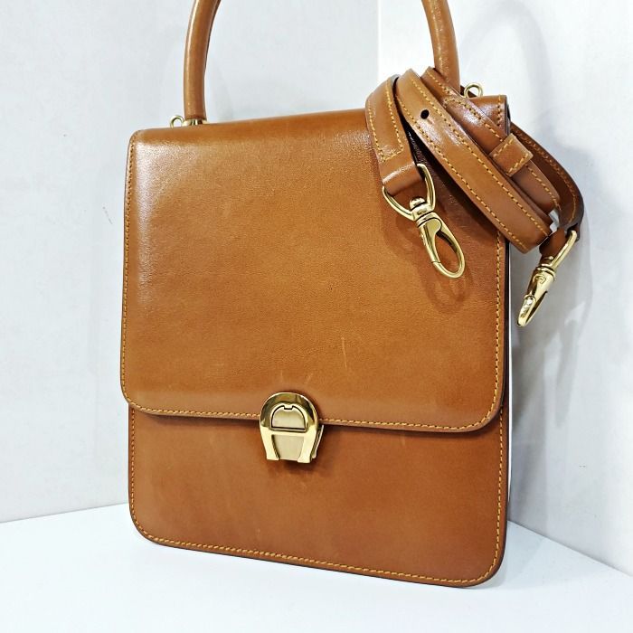 【美品】PORTER レザーショルダーバッグ キャメル PORTER キャメル ショルダーバッグ - メルカリ