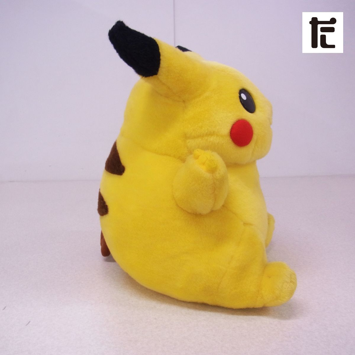 【極美品】ピカチュウ TOMY 等身大ぬいぐるみ 初期 TOMY ポケットモンスター 等身大ピカチュウ ぬいぐるみ 初期