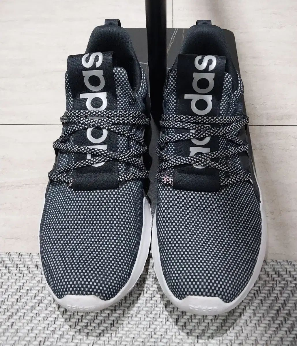 adidas(アディダス) ライト レーサー 280mm