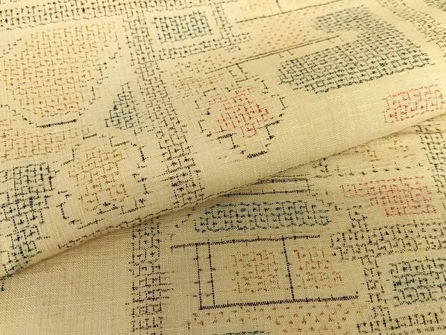 平和屋着物●本場結城紬　重要無形文化財　100亀甲　風景枝梅文　正絹　逸品　AAAW9221zg 平和屋着物○本場結城紬 重要無形文化財 100亀甲 風景枝梅文 正絹 逸品