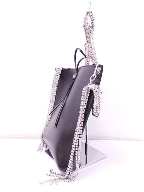 V992 [人気] GCDS ジーシーディーエス ショルダーバッグ ブラック  